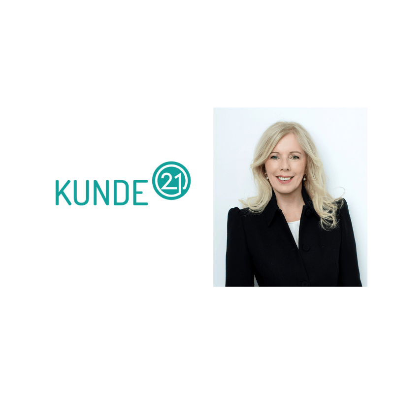 Zu sehen ist ein Business-Foto von Alexandra Nagy zusammen mit dem Kunde21 Logo.